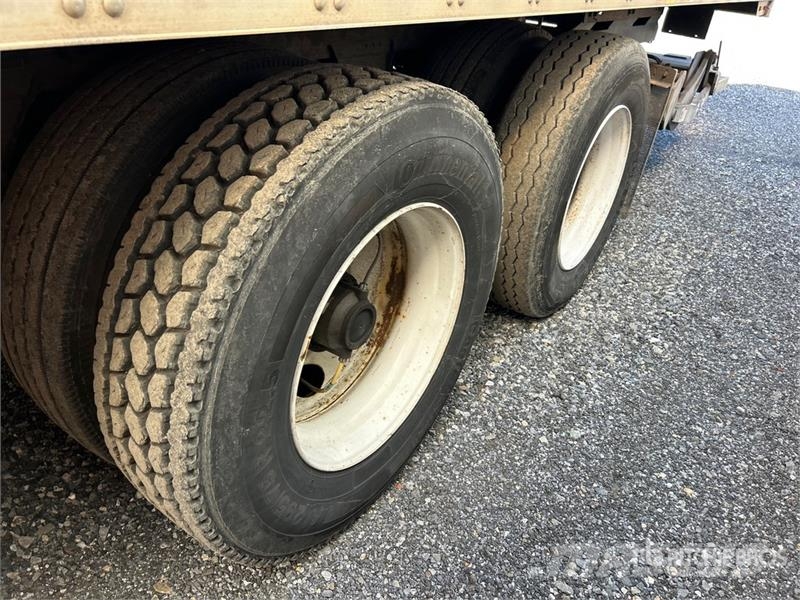Utility 53 ft x 102 in T/A Van Trailer Dengtos priekabos