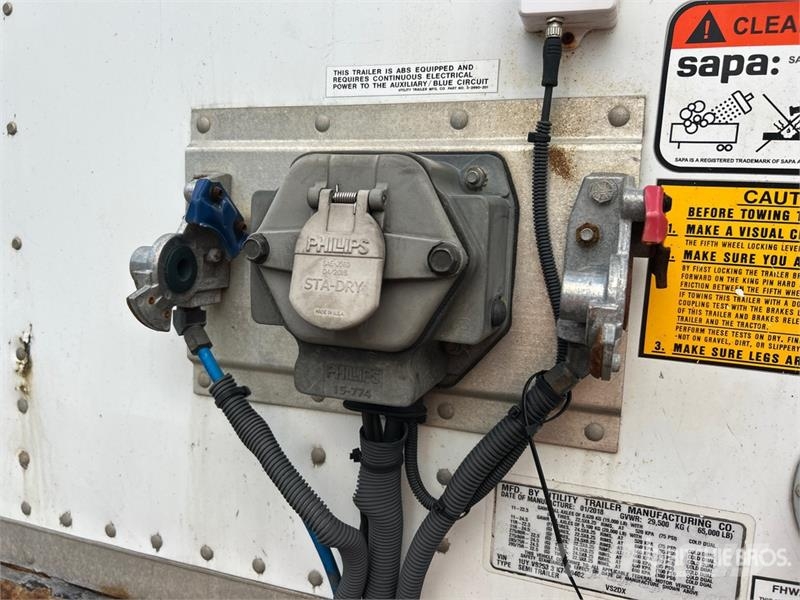 Utility 53 ft x 102 in T/A Van Trailer Dengtos priekabos