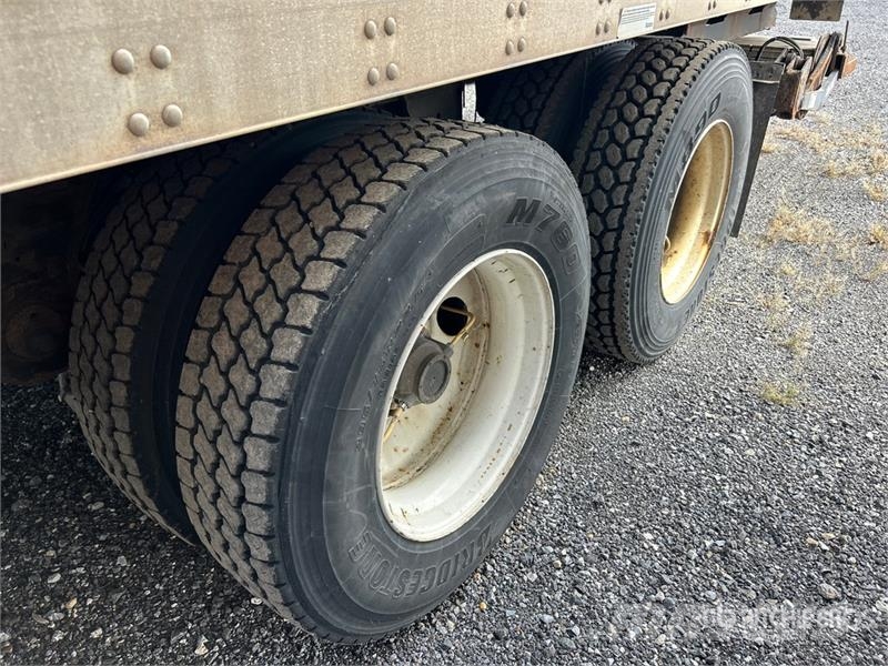 Utility 53 ft x 102 in T/A Van Trailer Dengtos priekabos