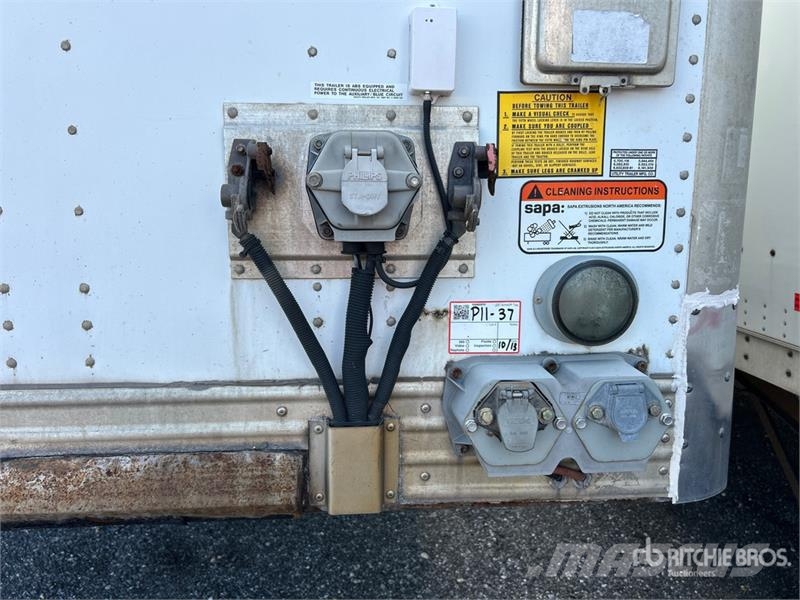 Utility 53 ft x 102 in T/A Van Trailer Dengtos priekabos