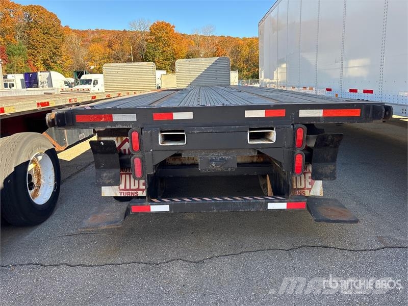 Utility FS2CHA 40 ft T/A Flatbed Trailer Platformas/izkraušana no sāniem