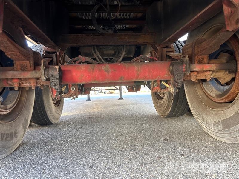 Utility FS2CHA 40 ft T/A Flatbed Trailer Platformas/izkraušana no sāniem