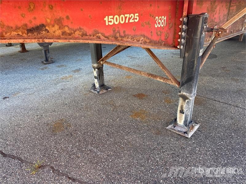 Utility FS2CHA 40 ft T/A Flatbed Trailer Platformas/izkraušana no sāniem