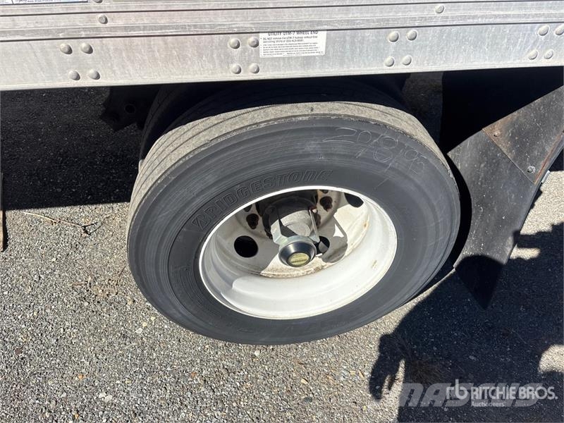 Utility VS1RA 32 ft x 96 in S/A Refrigerated Trailer Semirremolques de temperatura controlada