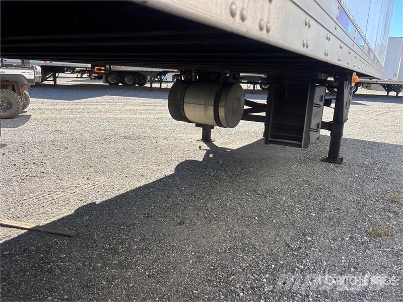 Utility VS1RA 32 ft x 96 in S/A Refrigerated Trailer Semirremolques de temperatura controlada
