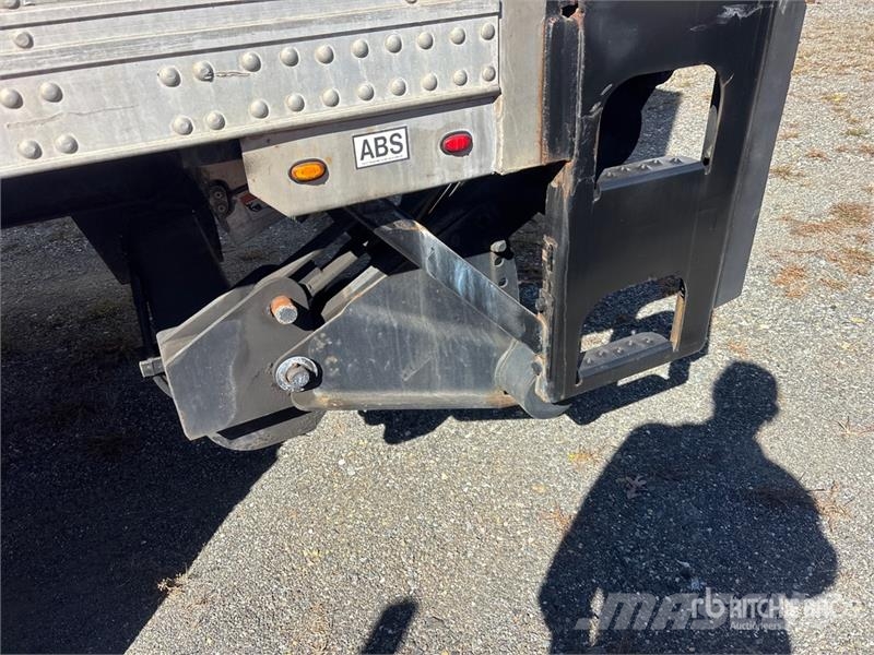 Utility VS1RA 32 ft x 96 in S/A Refrigerated Trailer Semirremolques de temperatura controlada