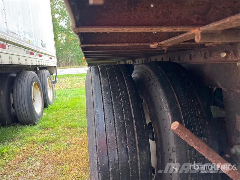 Utility VS2RA 48 ft x 102 in T/A Refrigerated Trailer Temperature controlled semi-trailers