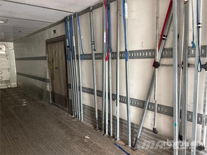 Utility VS2RA 48 ft x 102 in T/A Refrigerated Trailer Temperature controlled semi-trailers