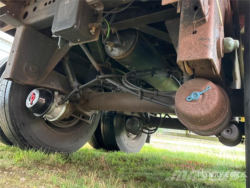 Utility VS2RA 48 ft x 102 in T/A Refrigerated Trailer Temperature controlled semi-trailers