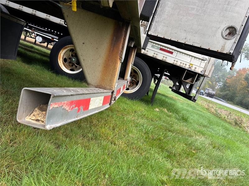 Utility VS2RA 48 ft x 102 in T/A Refrigerated Trailer Temperature controlled semi-trailers
