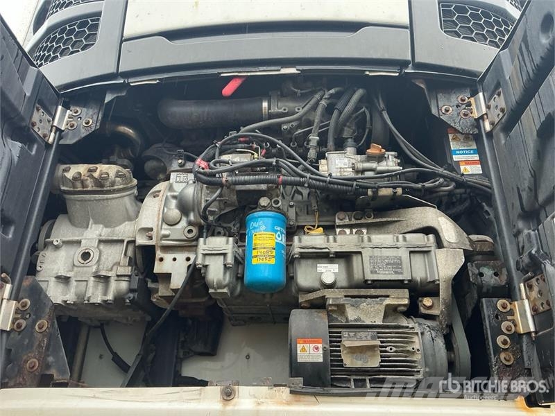 Utility VS2RA 53 ft x 102 in T/A Refrigerated Trailer Hűtős félpótkocsik