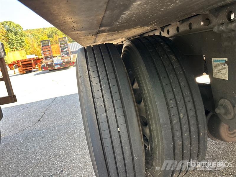 Utility VS2RA 53 ft x 102 in T/A Refrigerated Trailer Hladilne polprikolice