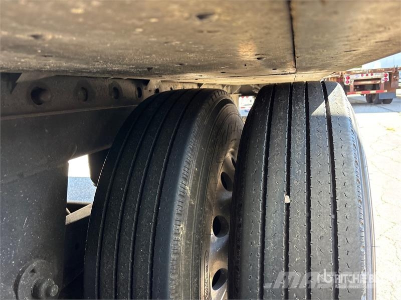 Utility VS2RA 53 ft x 102 in T/A Refrigerated Trailer Hladilne polprikolice