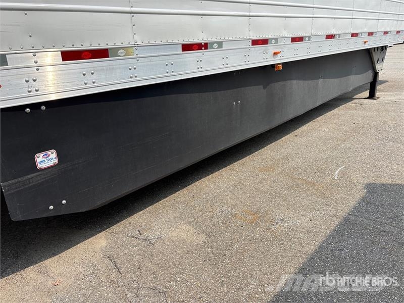 Utility VS2RA 53 ft x 102 in T/A Refrigerated Trailer (Ino Piekabes ar temperatūras kontroli