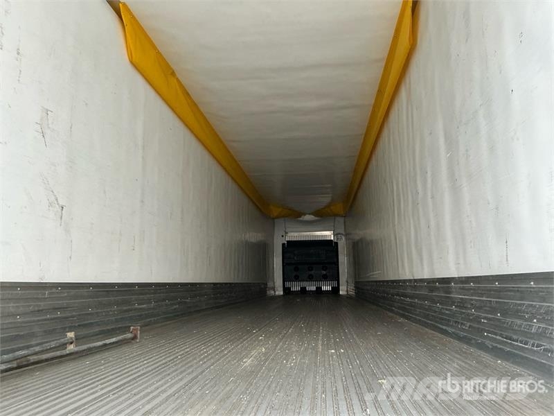 Utility VS2RA 53 ft x 102 in T/A Refrigerated Trailer Hűtős félpótkocsik