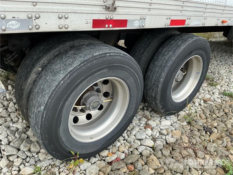 Utility VS2RA 53 ft x 102 in T/A Refrigerated Trailer Hűtős félpótkocsik