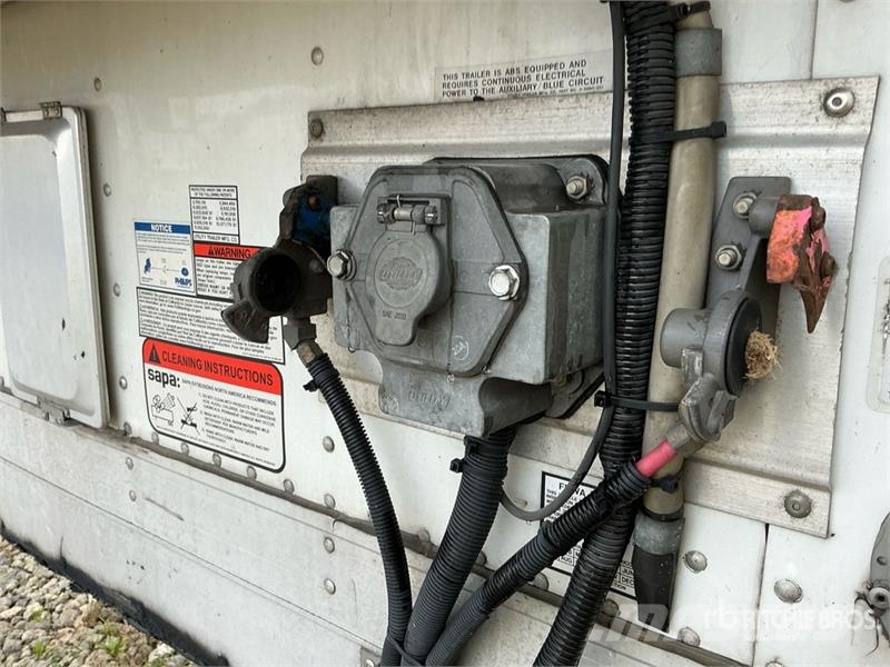 Utility VS2RA 53 ft x 102 in T/A Refrigerated Trailer Hűtős félpótkocsik