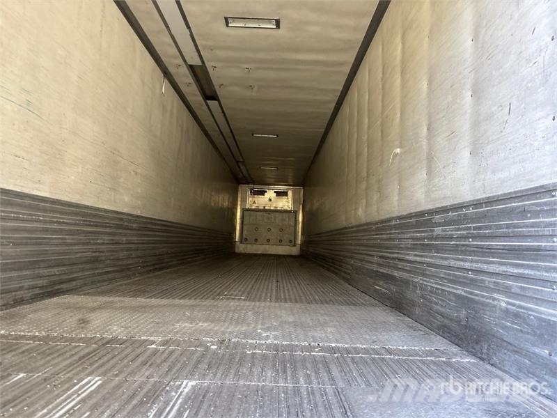 Utility VS2RA 53 ft x 102 in T/A Refrigerated Trailer Semirremolques de temperatura controlada