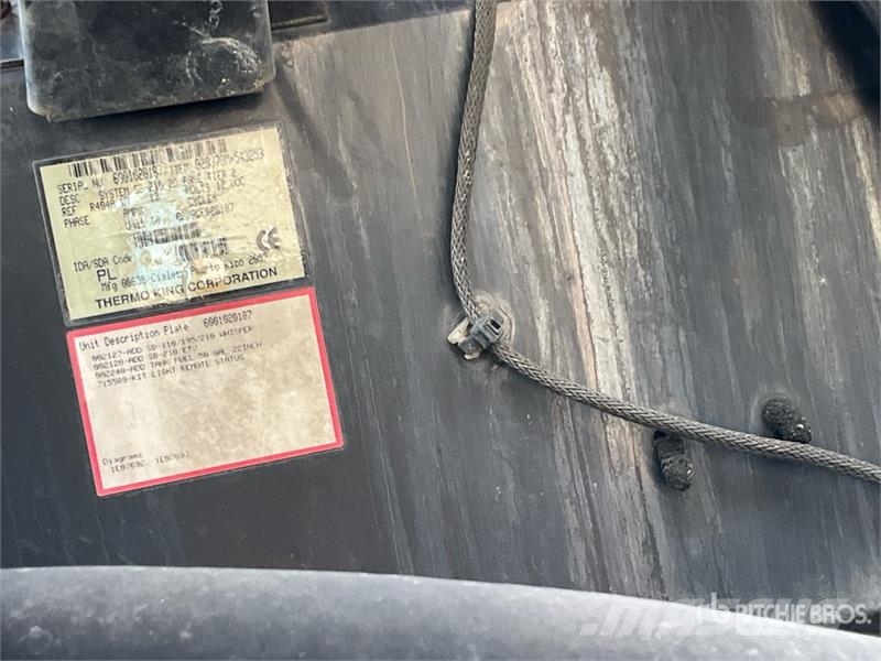 Utility VS2RA 53 ft x 102 in T/A Refrigerated Trailer Puspriekabės su izoterminiu kėbulu