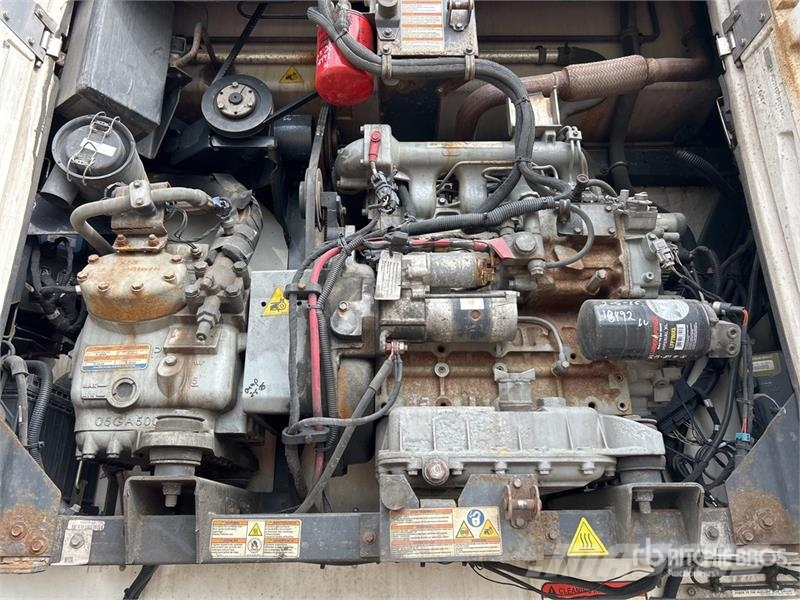 Utility VS2RA 53 ft x 102 in T/A Refrigerated Trailer Ημιρυμούλκες ψυγείο