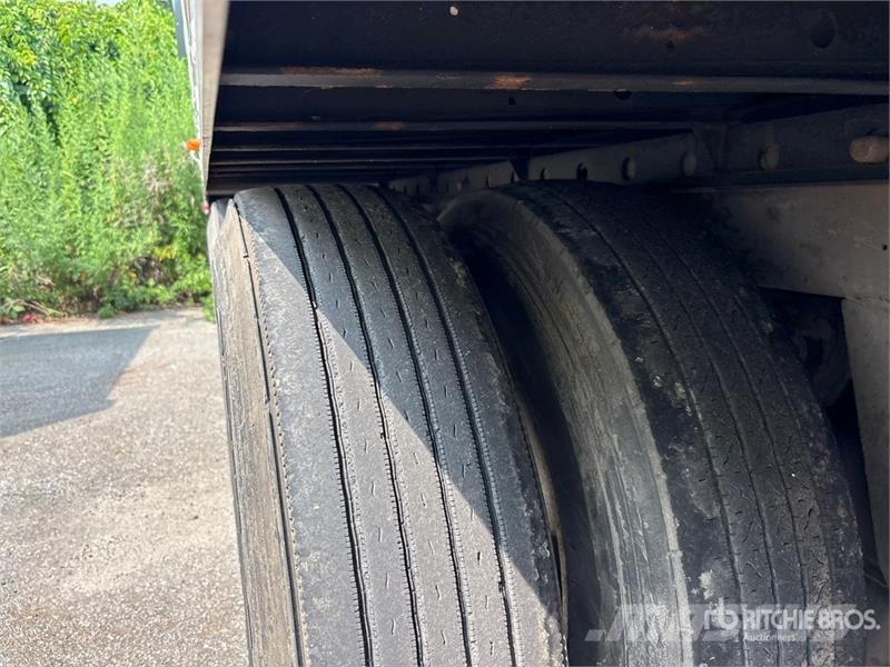 Utility VS2RA 53 ft x 102 in T/A Refrigerated Trailer (Ino Piekabes ar temperatūras kontroli