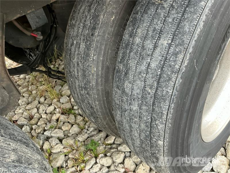 Utility VS2RA 53 ft x 102 in T/A Refrigerated Trailer Hűtős félpótkocsik