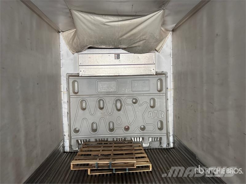 Utility VS2RA 53 ft x 102 in T/A Refrigerated Trailer Puspriekabės su izoterminiu kėbulu