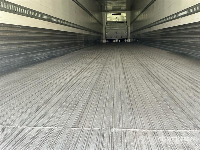 Utility VS2RA 53 ft x 102 in T/A Refrigerated Trailer Naczepy chłodnie