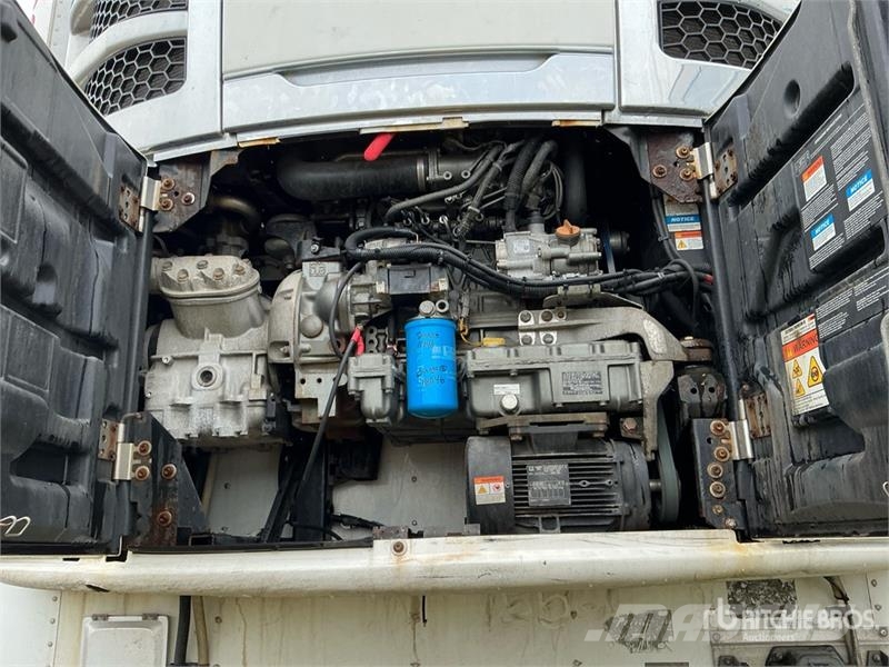 Utility VS2RA 53 ft x 102 in T/A Refrigerated Trailer Hűtős félpótkocsik