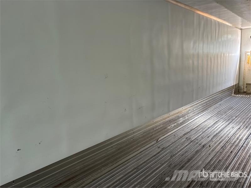 Utility VS2RA 53 ft x 102 in T/A Refrigerated Trailer (Ino Piekabes ar temperatūras kontroli