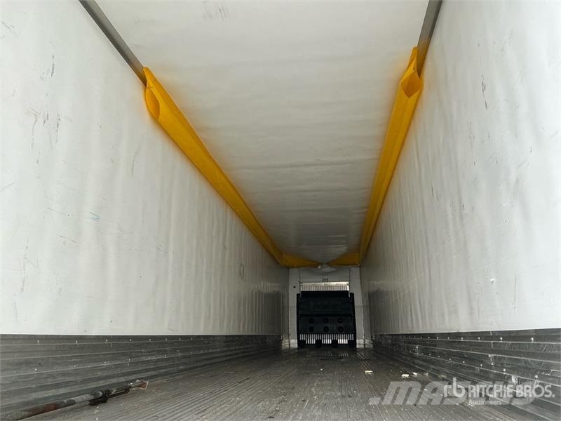 Utility VS2RA 53 ft x 102 in T/A Refrigerated Trailer Hűtős félpótkocsik