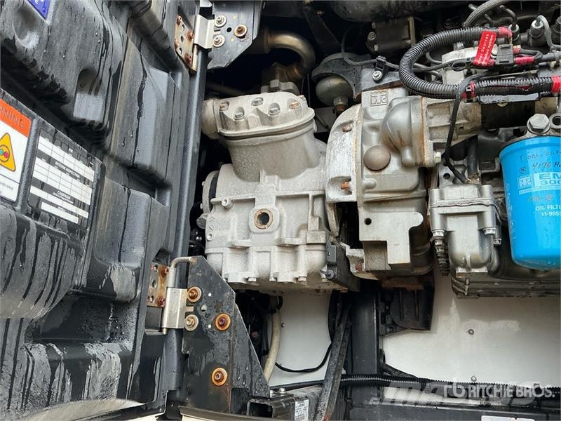 Utility VS2RA 53 ft x 102 in T/A Refrigerated Trailer Hűtős félpótkocsik
