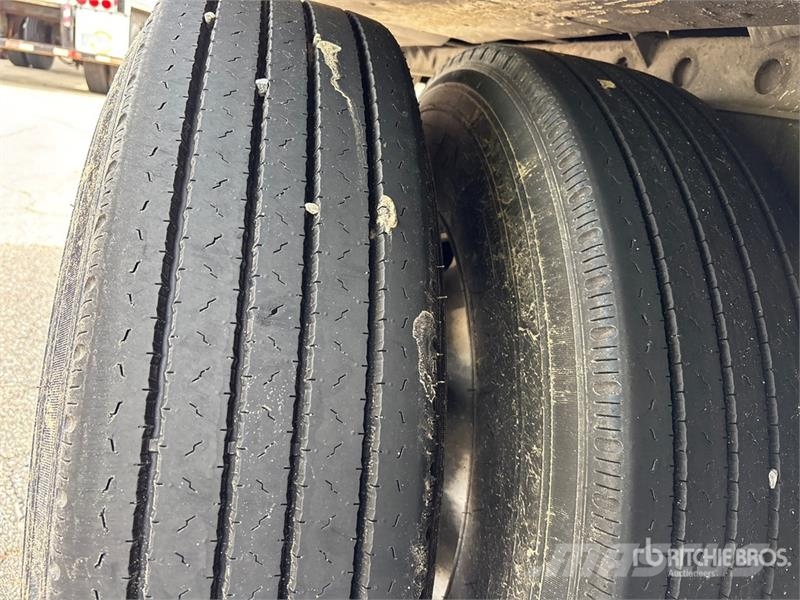 Utility VS2RA 53 ft x 102 in T/A Refrigerated Trailer Puspriekabės su izoterminiu kėbulu