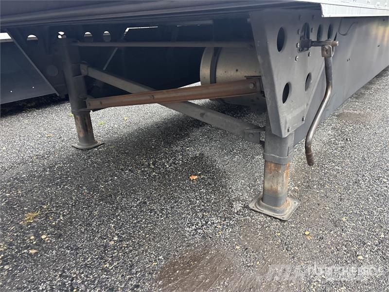 Utility VS2RA 53 ft x 102 in T/A Refrigerated Trailer Semi Reboques Isotérmicos