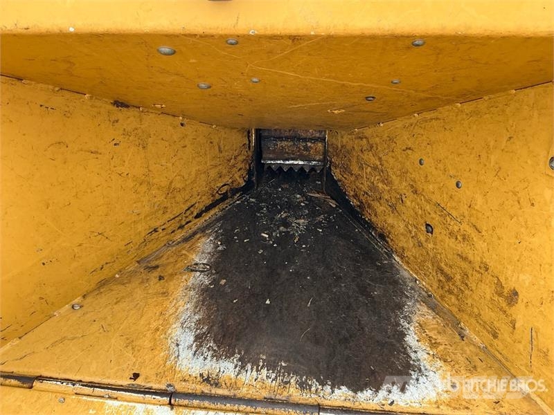 Vermeer BC700XL Tow-Behind Wood Chipper Broyeur de végétaux