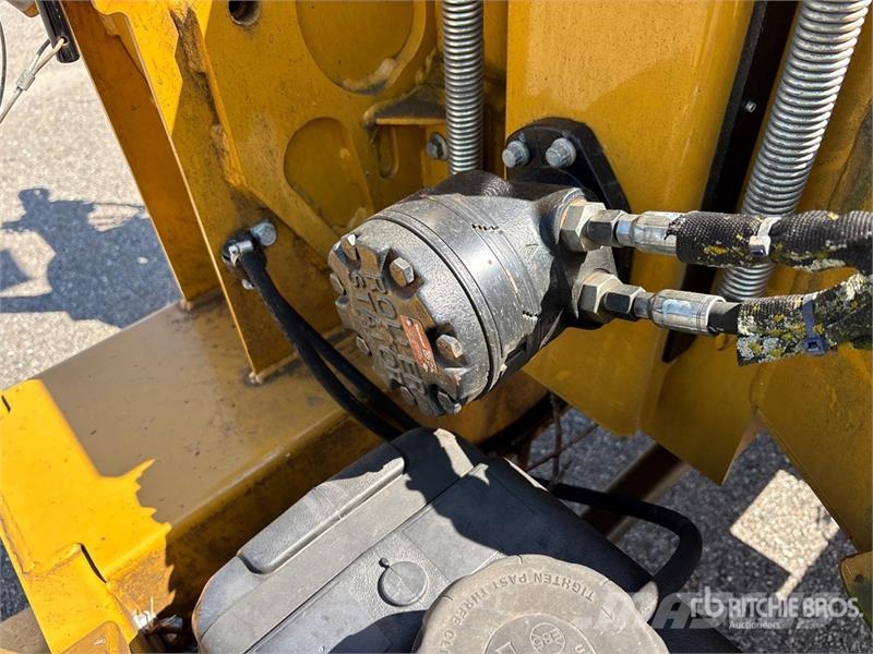 Vermeer BC700XL Tow-Behind Wood Chipper Fliskuttere