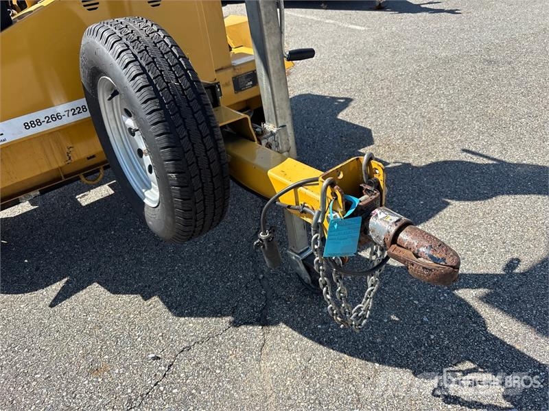 Vermeer BC700XL Tow-Behind Wood Chipper Fliskuttere