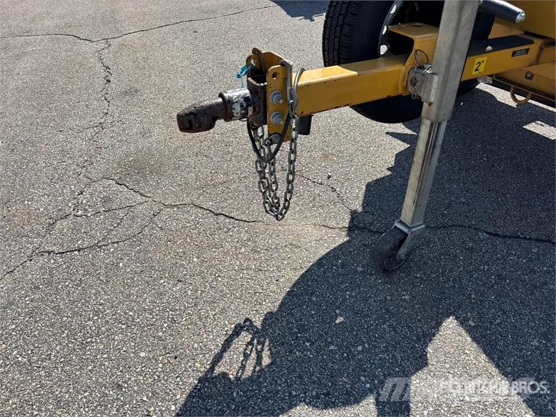 Vermeer BC700XL Tow-Behind Wood Chipper Fliskuttere