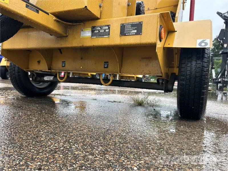 Vermeer BC700XL Tow-Behind Wood Chipper Broyeur de végétaux
