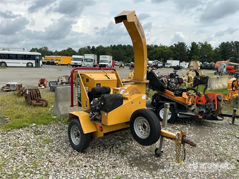 Vermeer BC700XL Tow-Behind Wood Chipper Broyeur de végétaux