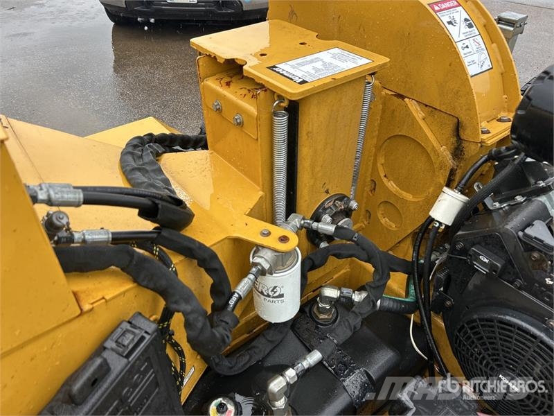 Vermeer BC700XL Tow-Behind Wood Chipper Broyeur de végétaux