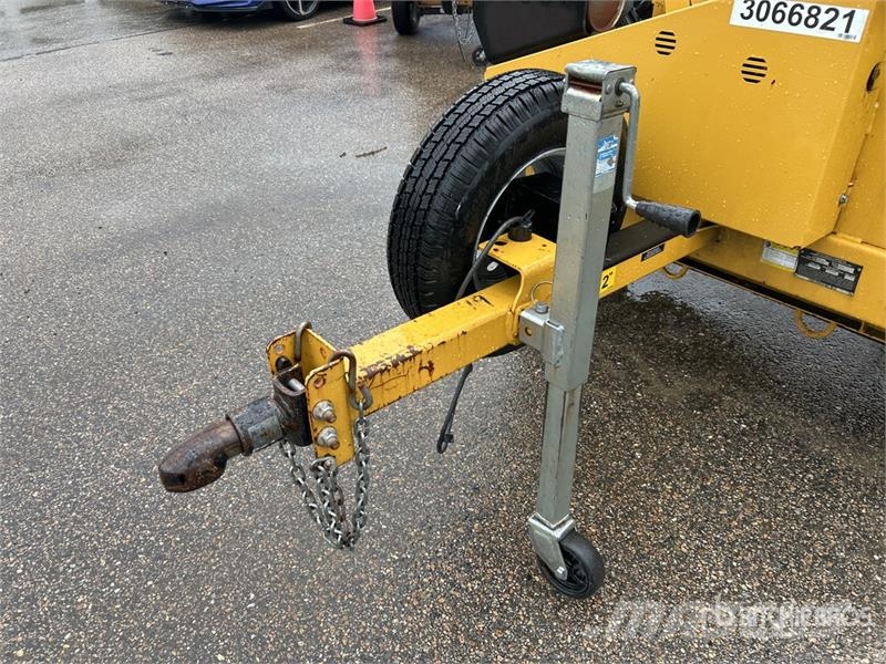 Vermeer BC700XL Tow-Behind Wood Chipper Broyeur de végétaux