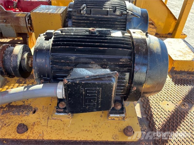 Vermeer R9X12T Drilling Fluid Reclaimer Нафтогазові бурові установки