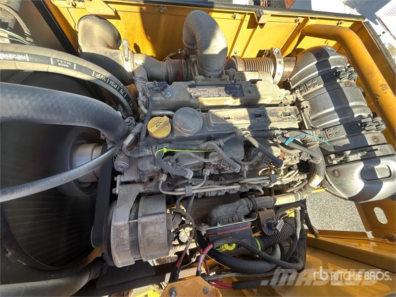 Vermeer SC802 動力耙和旋轉式耕耘機