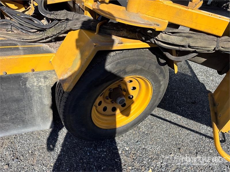 Vermeer SC802 動力耙和旋轉式耕耘機
