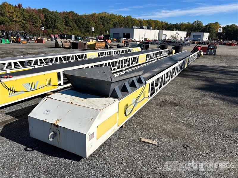 Vickwest PRS36-60 32 in x 60 ft Stationary Stacking Conveyo Stavebnictví - ostatní