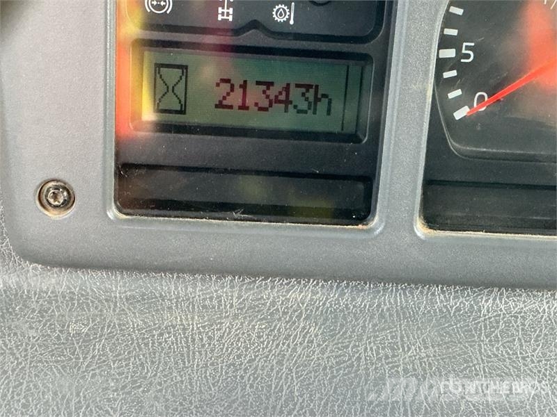 Volvo A35D アーティキュレート式ダンプトラック