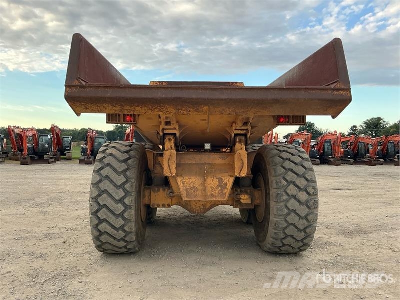 Volvo A35D アーティキュレート式ダンプトラック