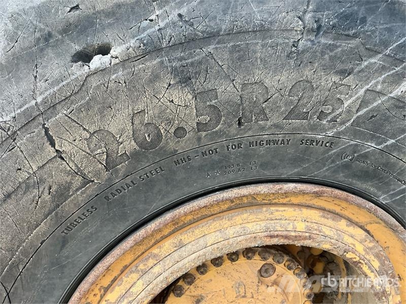 Volvo A35D アーティキュレート式ダンプトラック