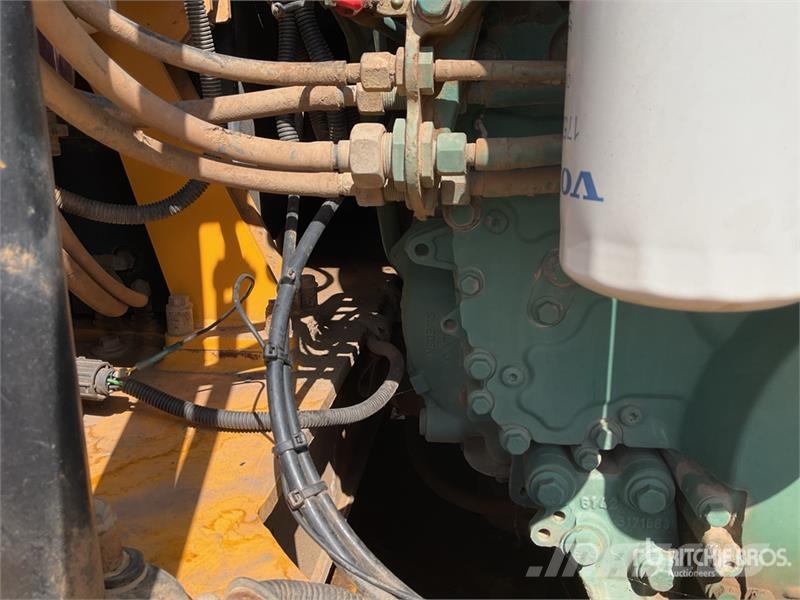 Volvo A35D ساحبات مفصلية